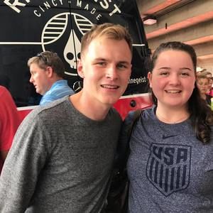 Meet your Posher, Leah